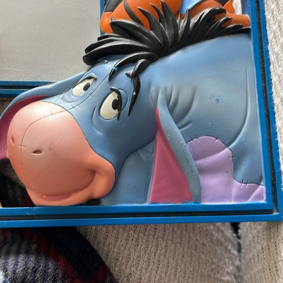 Winnie the Pooh and friends picture frame, 8 3/4 “ by 6 1/2”. - Picture 10 of 13